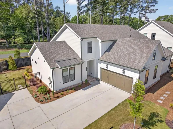 491 Pearl St, Cumming, GA 30040
