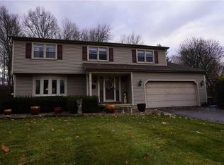 1781 Alverne Dr, Youngstown, OH