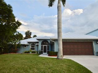 1704 SW Dyer Point Rd, Palm City, FL 34990