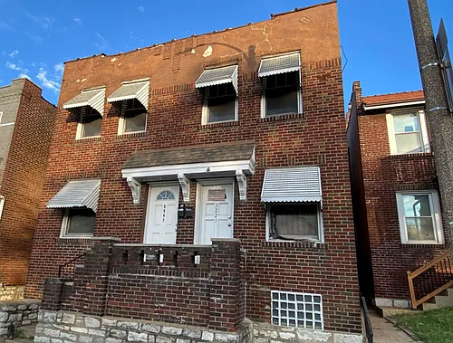 3221 Gravois Ave Photo 1