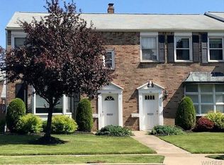 10 Wayne Ter APT 1, Cheektowaga, NY 14225