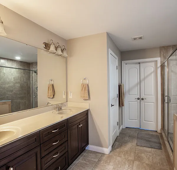 1779 Victoria Ct — Photo 15