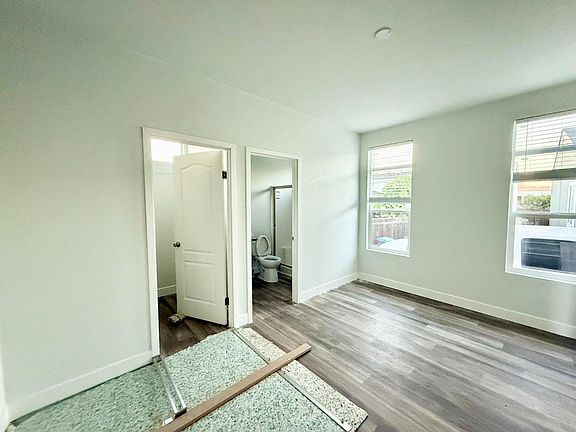 5th image of 2150 Monterey Rd #18