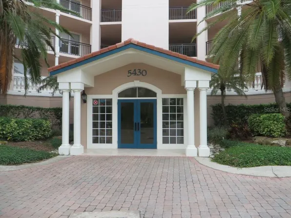 5430 Eagles Point Cir APT 202, Sarasota, FL 34231