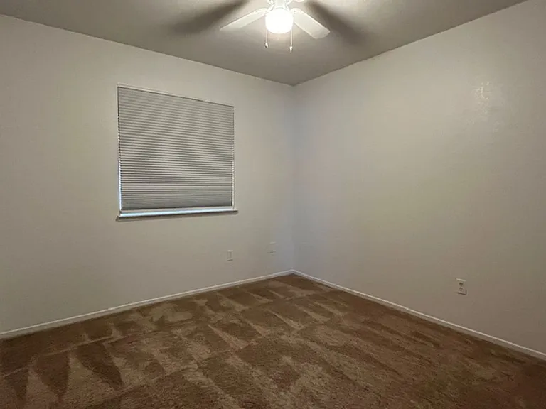 22117 Copper St — Photo 16