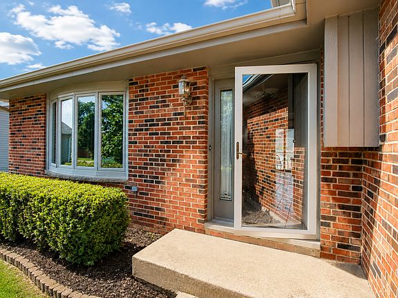 4th image of 2212 Susanna Way