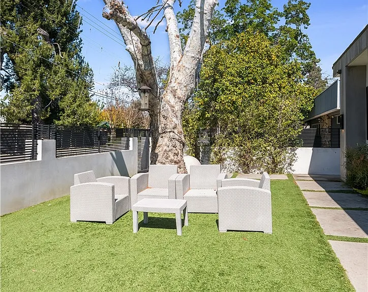 5510 Ethel Ave — Photo 9