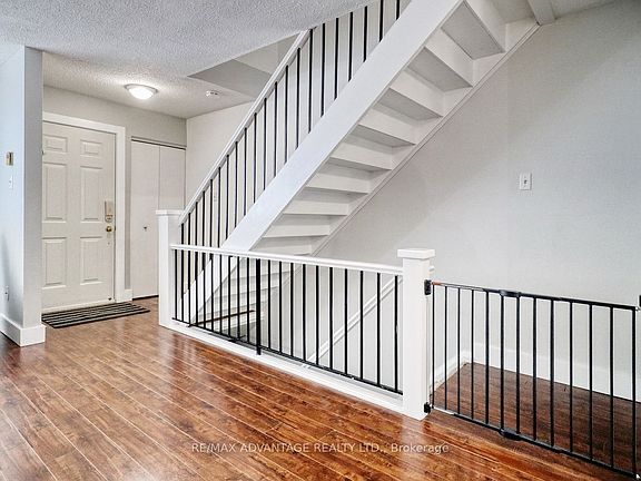 4th image of 132 Monmore Rd #9