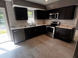 7701 Wishingwell Ct, Fort Wayne, IN 46815