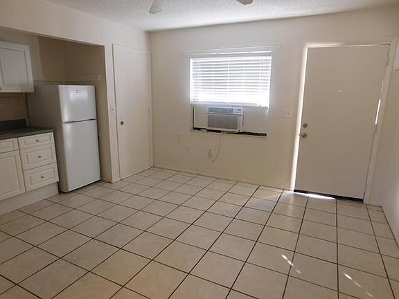 3rd image of 520 Airport Ave E APT D