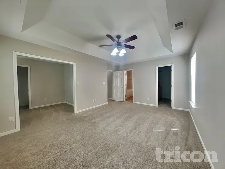 2120 Ballingarry Dr — Photo 9
