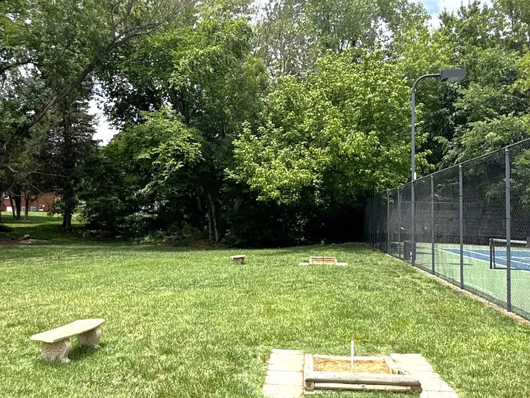 13500 Stephendale Dr — Photo 21