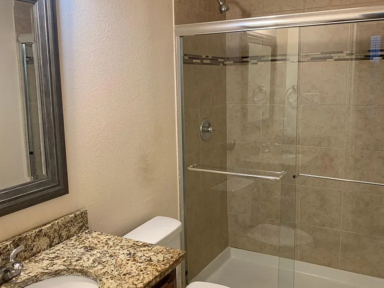2361 Novin Dr — Photo 32