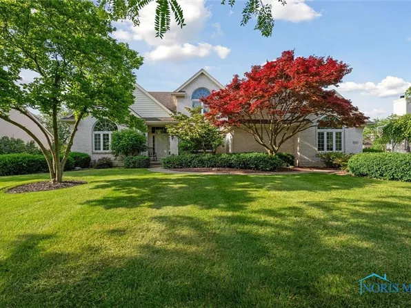 8707 Kellie Ln, Sylvania, OH 43560