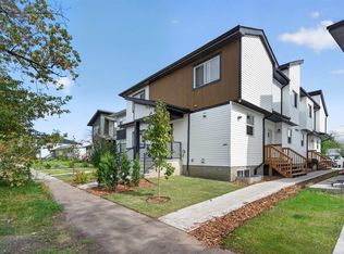10915 159th St NW, Edmonton, AB T5P3B9