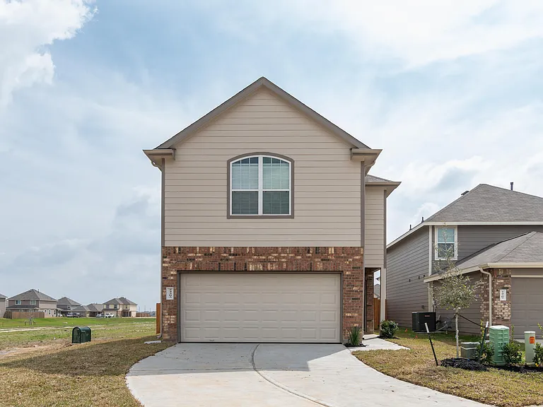24303 Dolce Marina Ct — Photo 1
