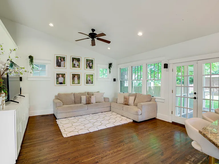 408 N Wilson Blvd — Photo 10