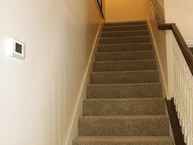 629 Park Place Dr — Photo 17