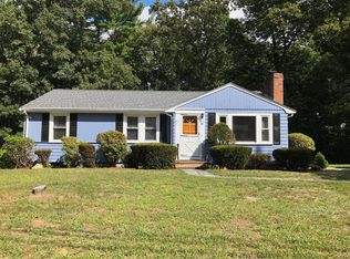 16 Greenwood Rd, Burlington, MA 01803