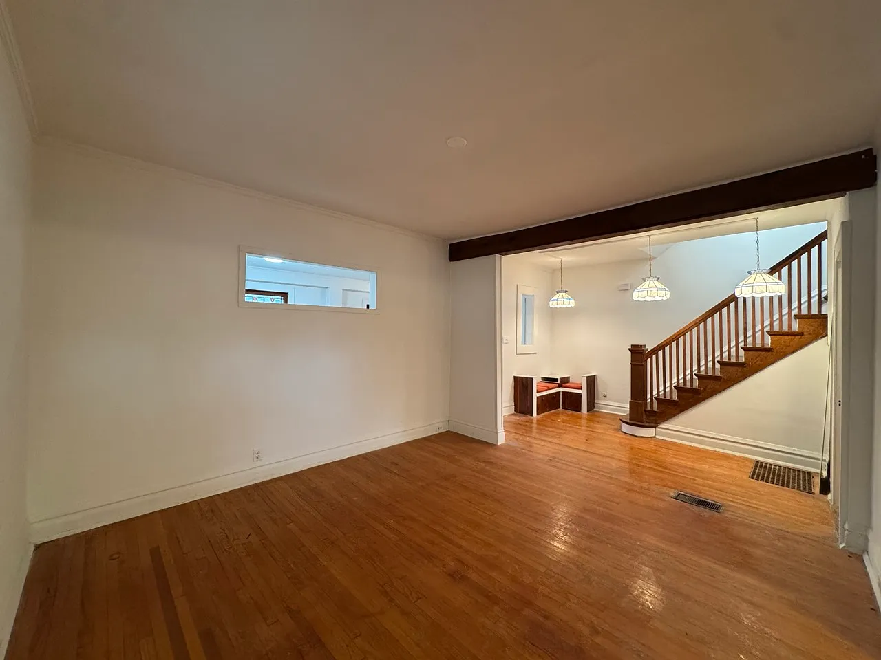 3 bed, 1.5 bath, 1400 sqft, $2,995 — Photo 4