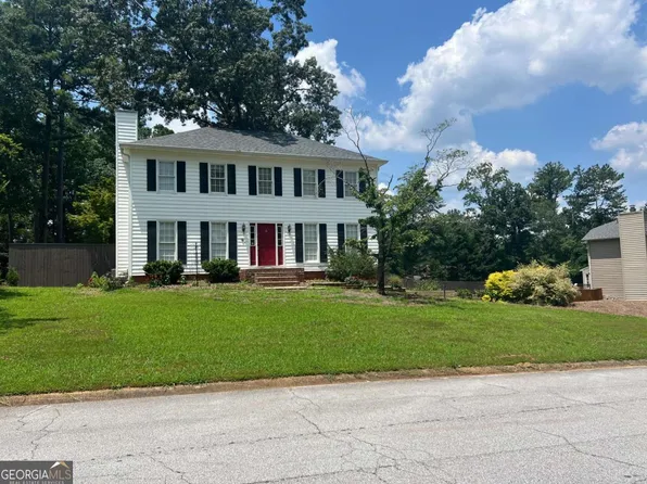 1725 Spindle Top Ct SW, Lilburn, GA 30047