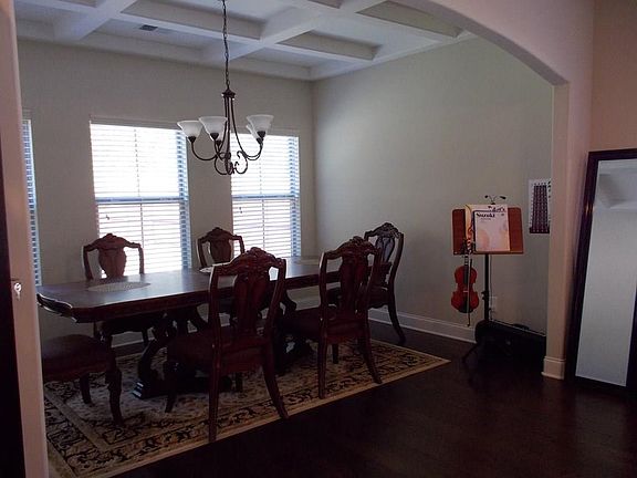 5th image of 2317 Tuscany Pl