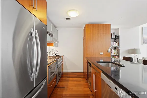 Rented by Halstead Real Estate | media 11