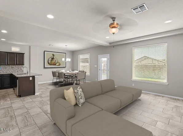 797 Hertfordshire St, El Paso, TX 79928