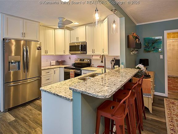 5th image of 111 Beechwood Ests
