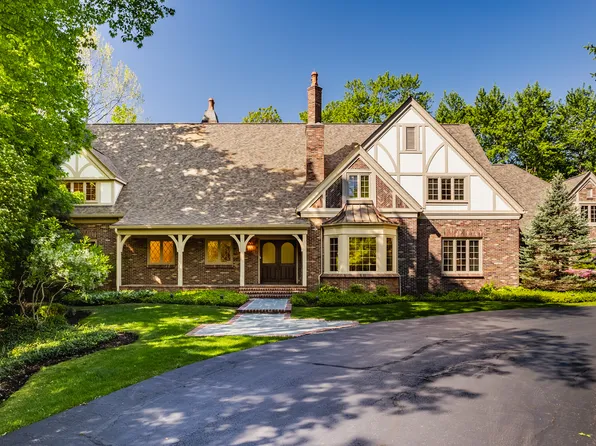 7406 Washington Blvd, Indianapolis, IN 46240