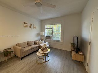 842 Meridian Ave APT 3H, Miami Beach, FL 33139