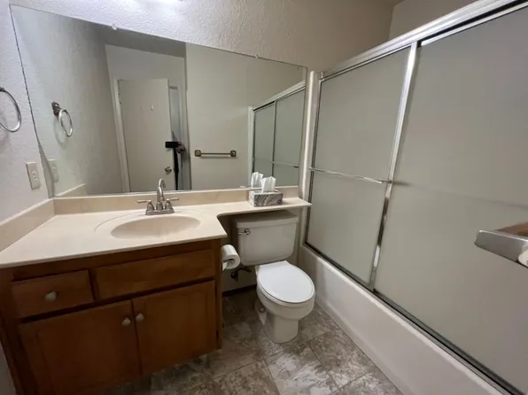 1114 Cedar Creek Dr Unit 3, Modesto, CA 95355