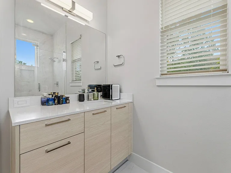 4618 Nichols St #A — Photo 21