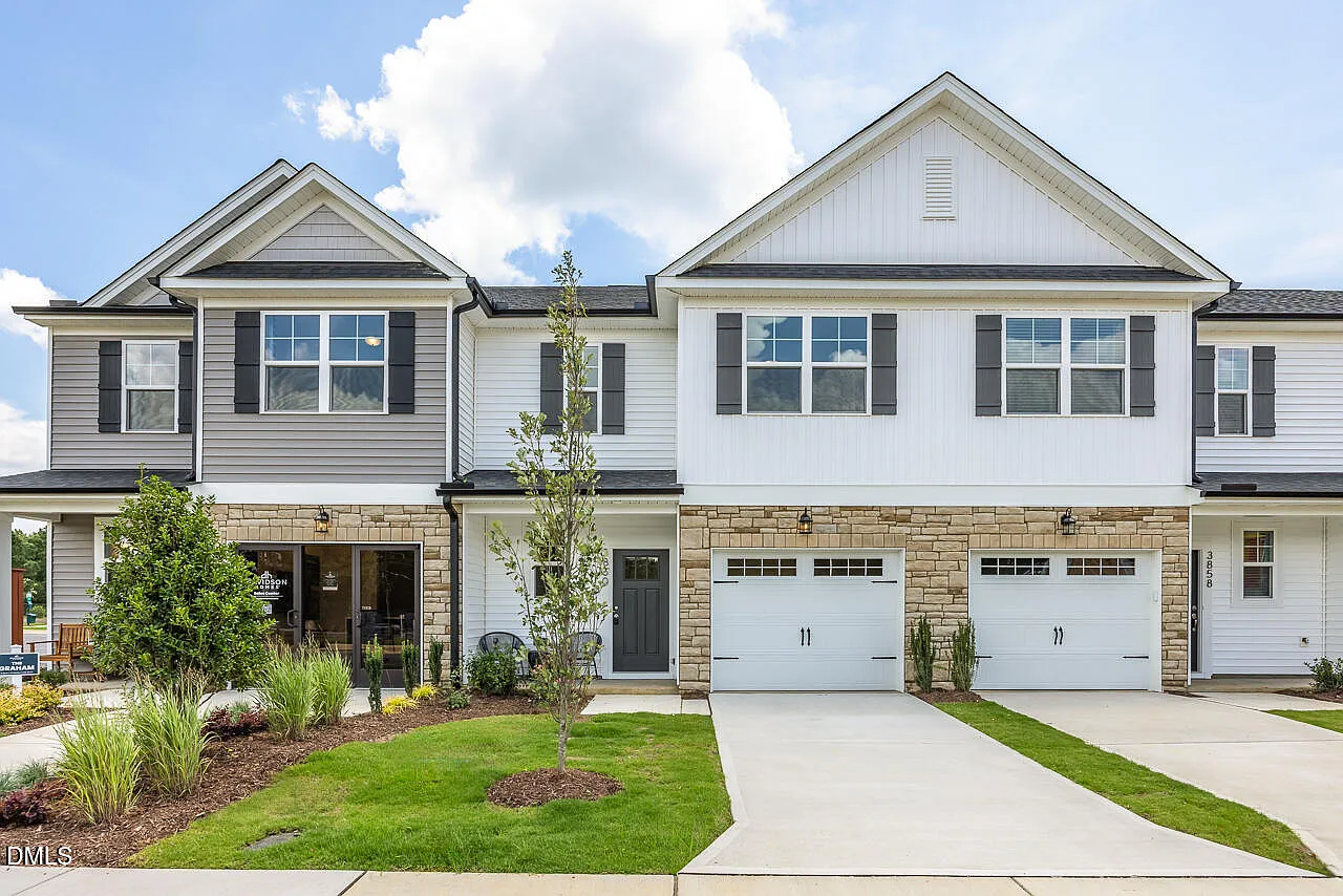 Davidson Homes — Photo 1