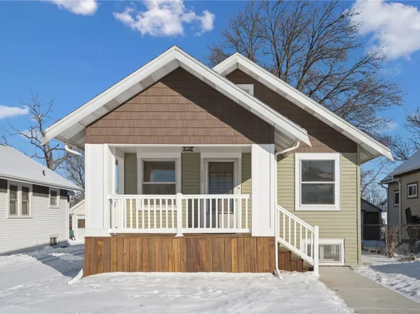 424 34th St NE, Cedar Rapids, IA 52402