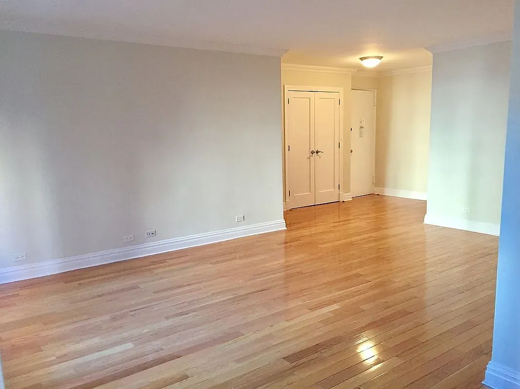 141 East 33rd Street — Photo 3