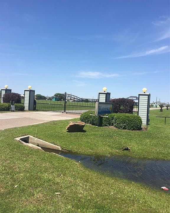 1st image of 1275 Lagoon Dr