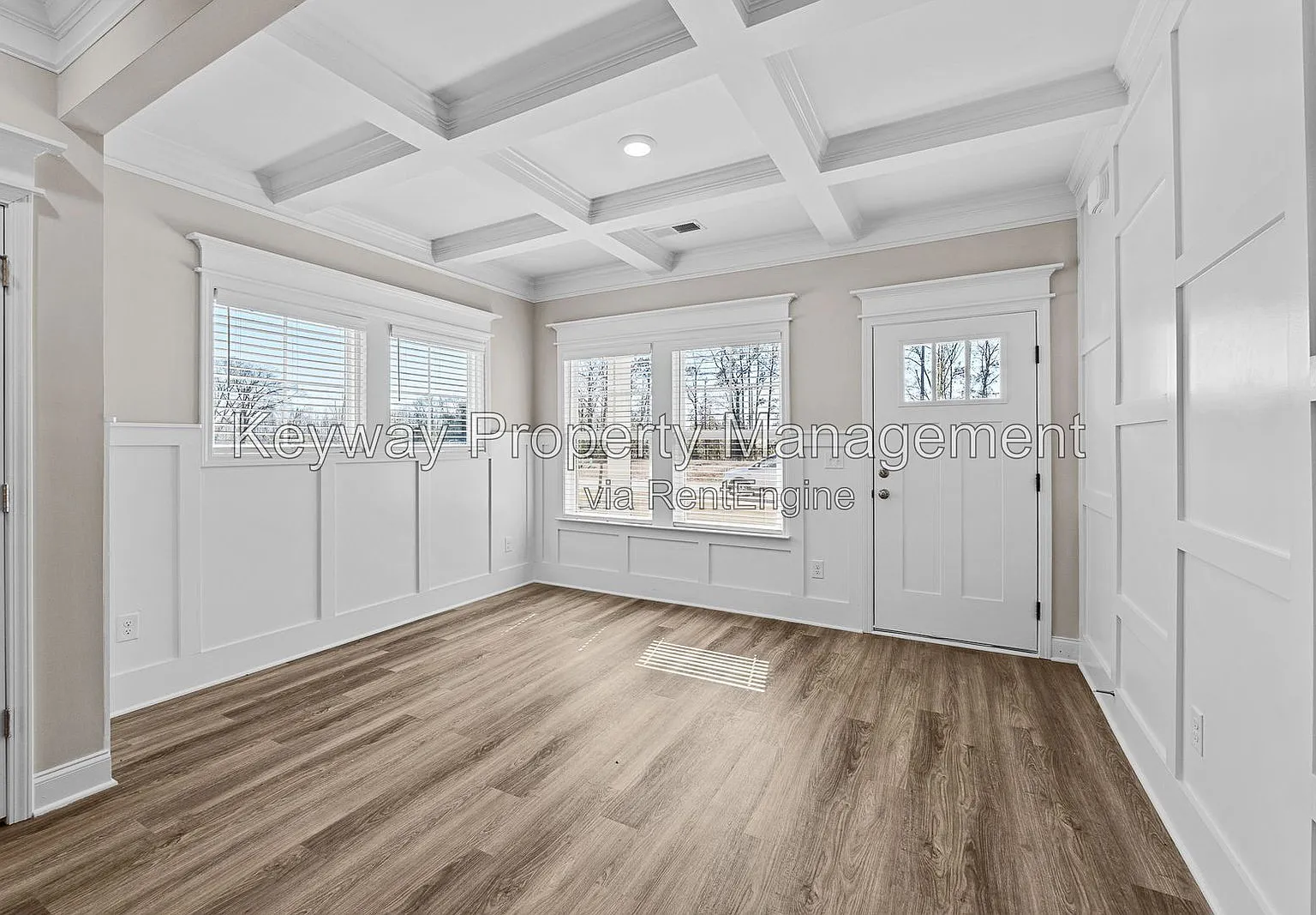 3 bed, 2.5 bath, 1708 sqft, $1,795 — Photo 3