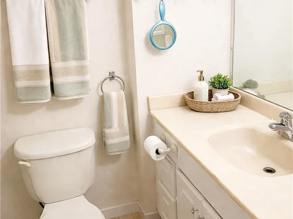 16705 Shenandoah Ave, Cerritos, CA 90703