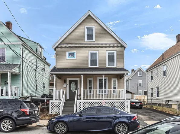 14 Oakhurst St, Dorchester, MA 02124