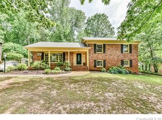 2944 Burnt Mill Rd, Charlotte, NC 28210