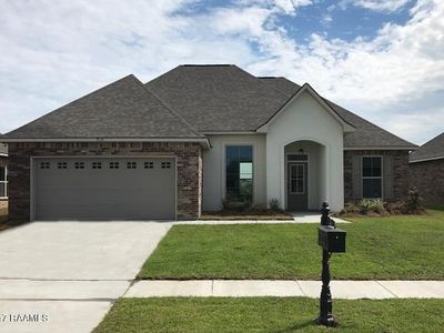 318 Claystone Rd, Youngsville, LA, 70592