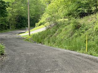 510 Cooney Hollow Rd, Sewickley, PA 15143