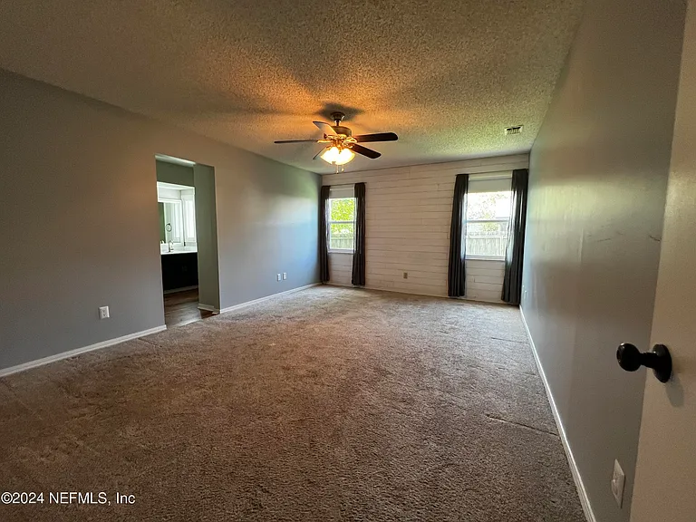6137 Island Forest Dr — Photo 14