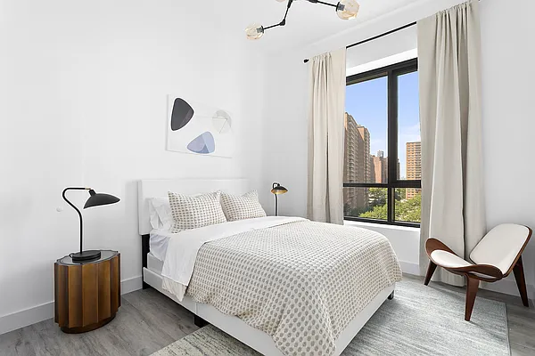 Rented by Compass | media 14