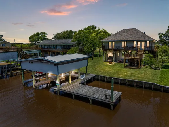2777 County Road 291 Red Bend Rd, Bay City, TX 77414