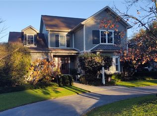 107 Creekside Dr, Pendleton, SC 29670