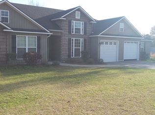 495 Rice Ln, Ray City, GA 31645