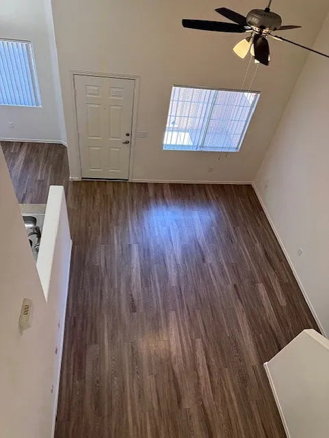 2 bed, 2.5 bath, 1000 sqft, $1,794 — Photo 3