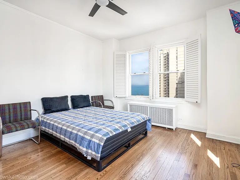 Second bedroom